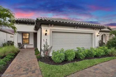 Sierra Court