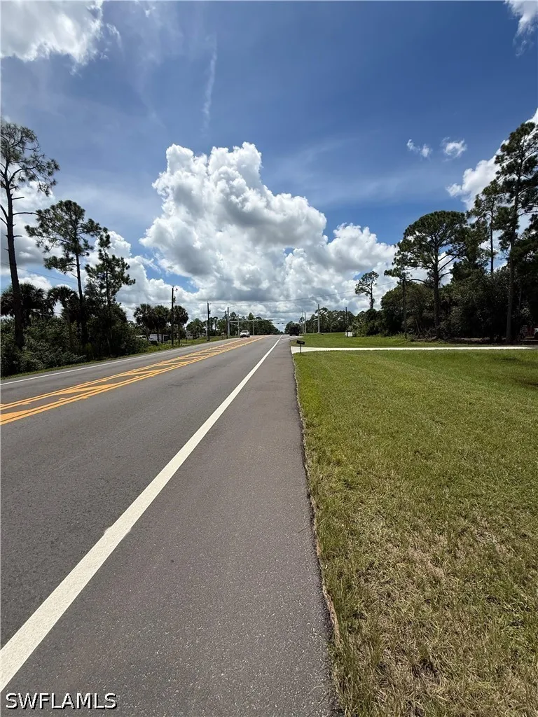 16th Street NE Naples, FL 34120