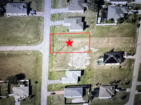 1135 NW 12th Pl