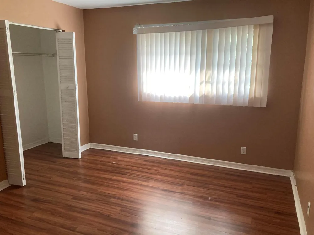 4715 NW 9TH DRIVE #4715 Plantation, FL 33317