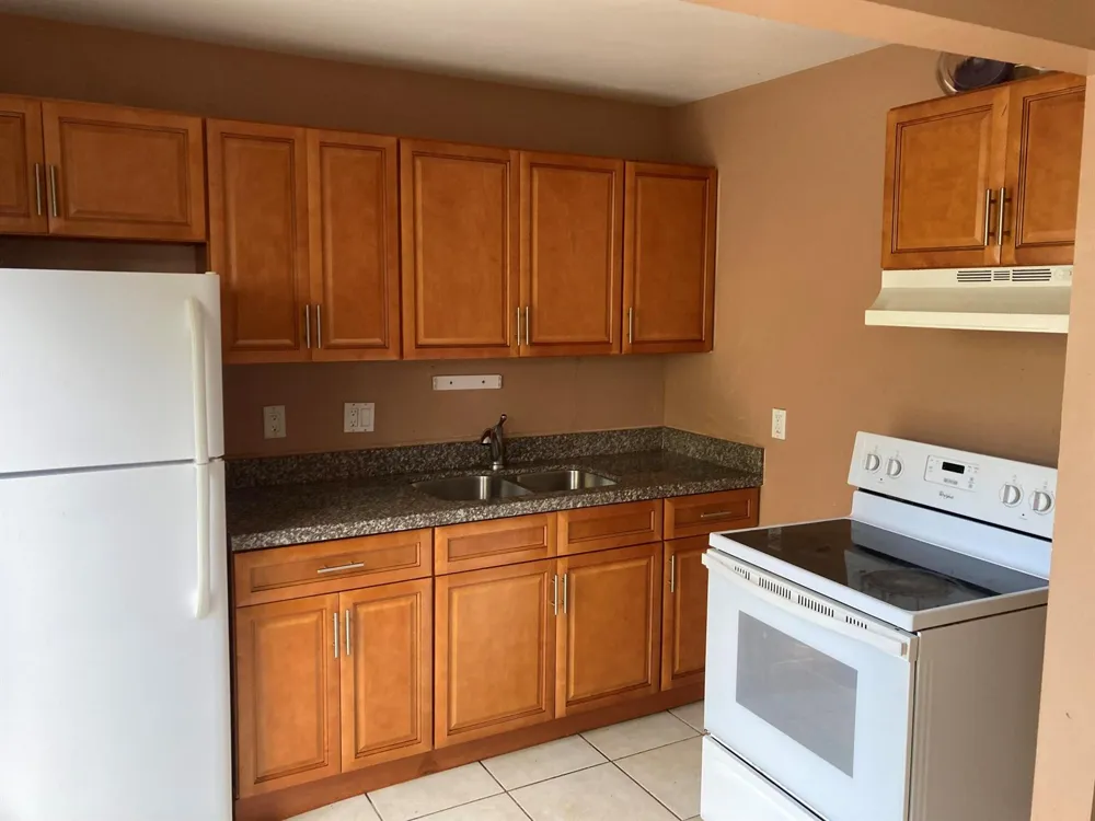 4715 NW 9TH DRIVE #4715 Plantation, FL 33317