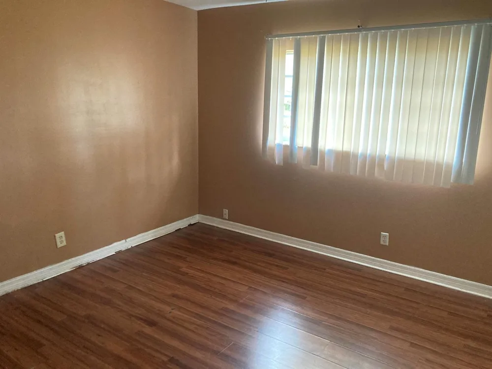 4715 NW 9TH DRIVE #4715 Plantation, FL 33317