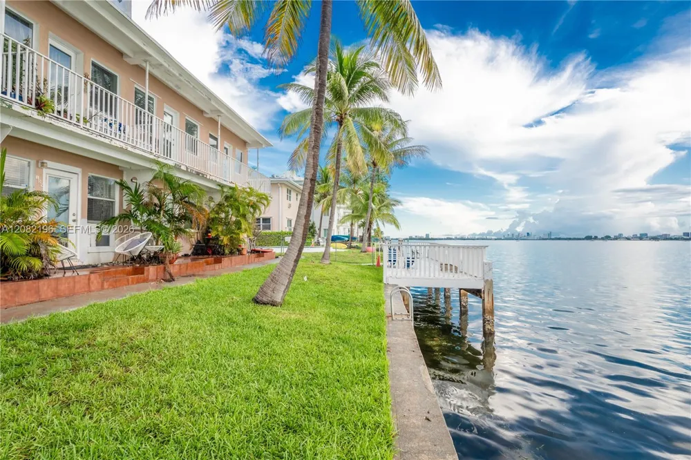 7909 East Dr #109 North Bay Village, FL 33141