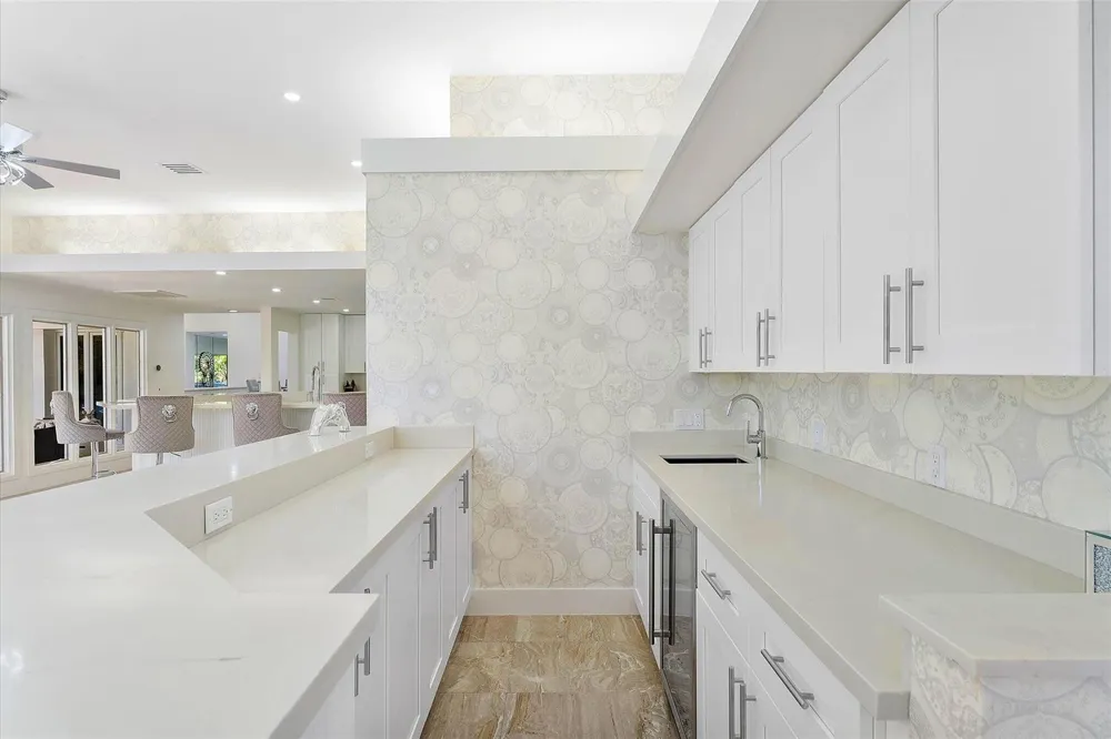 18 Nurmi Drive Fort Lauderdale, FL 33301