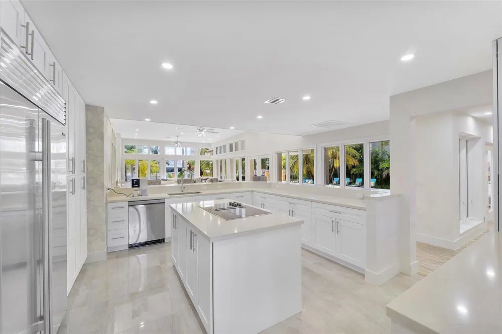 18 Nurmi Drive Fort Lauderdale, FL 33301