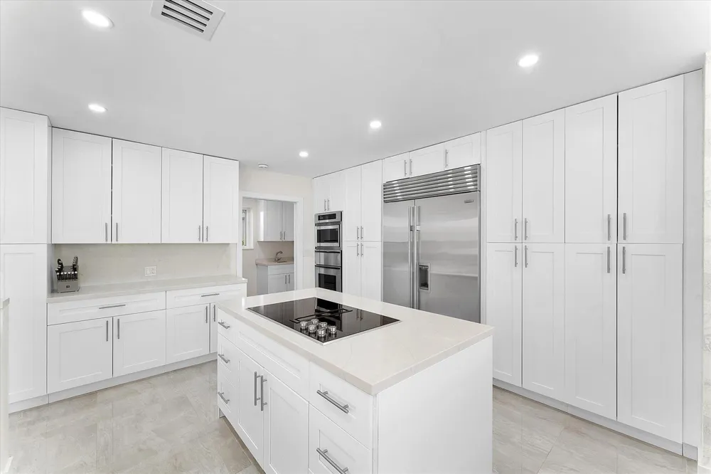 18 Nurmi Drive Fort Lauderdale, FL 33301