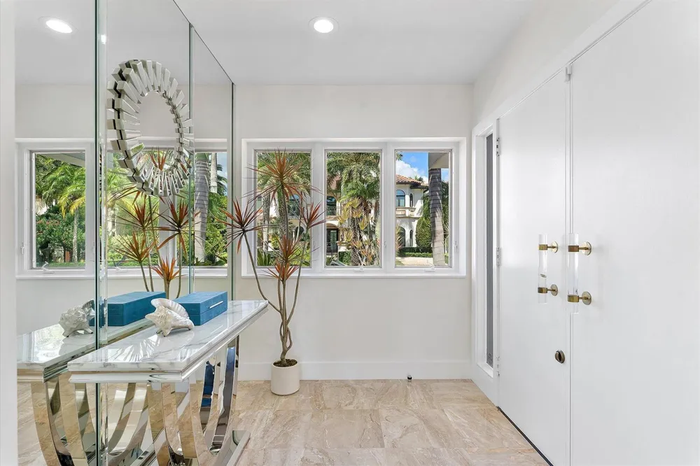 18 Nurmi Drive Fort Lauderdale, FL 33301