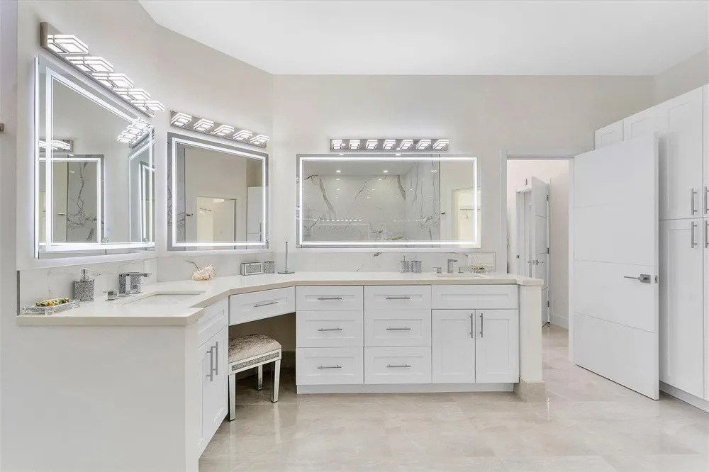 18 Nurmi Drive Fort Lauderdale, FL 33301