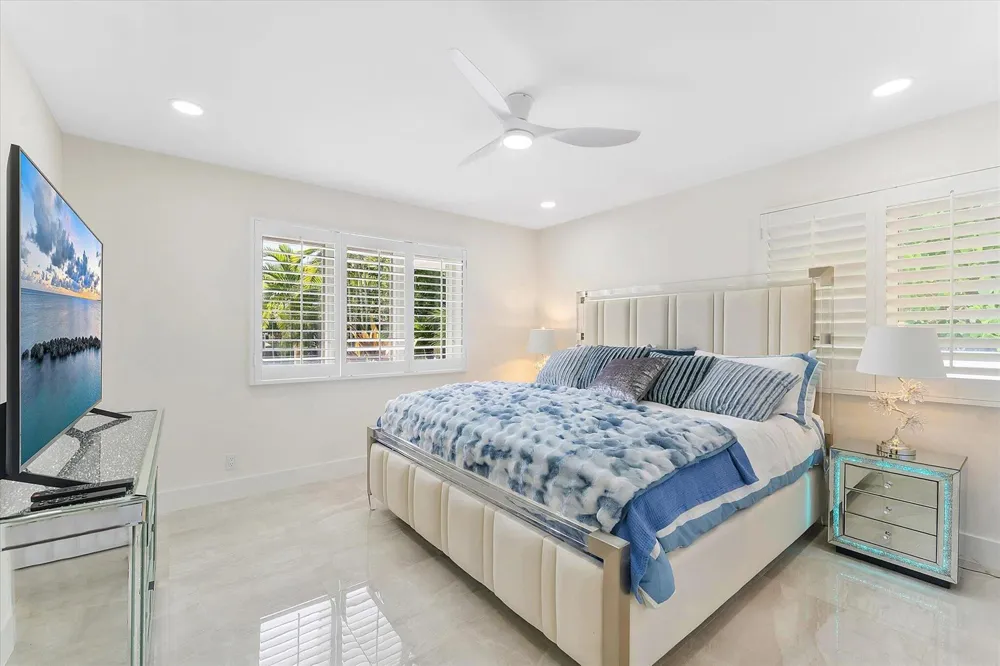18 Nurmi Drive Fort Lauderdale, FL 33301