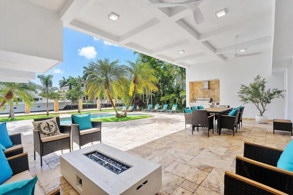 18 Nurmi Drive Fort Lauderdale, FL 33301