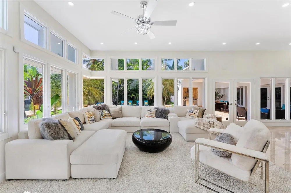 18 Nurmi Drive Fort Lauderdale, FL 33301