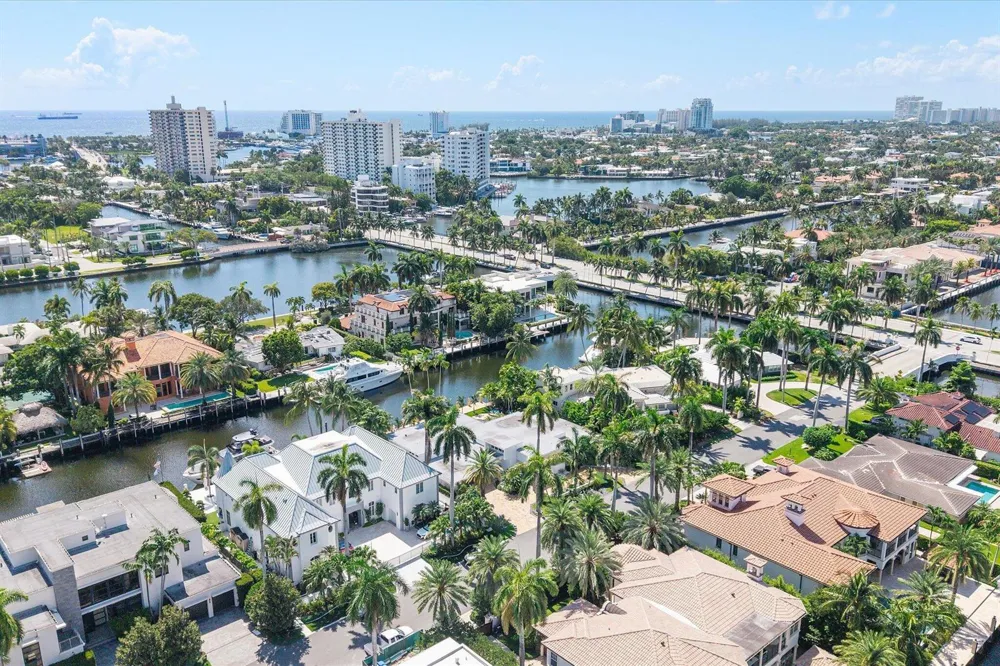 18 Nurmi Drive Fort Lauderdale, FL 33301