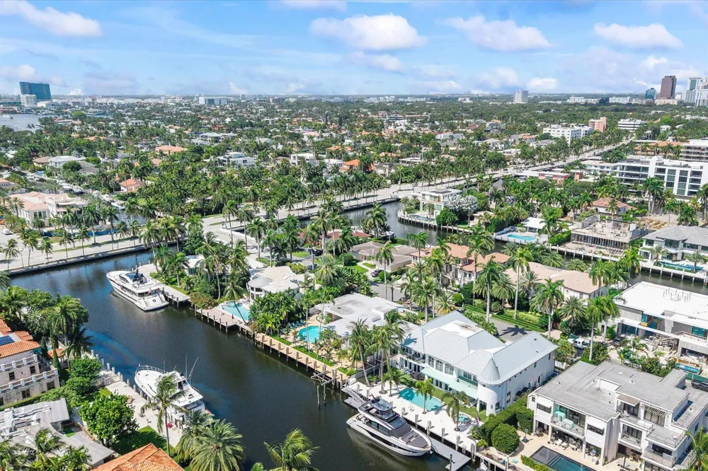 18 Nurmi Drive Fort Lauderdale, FL 33301