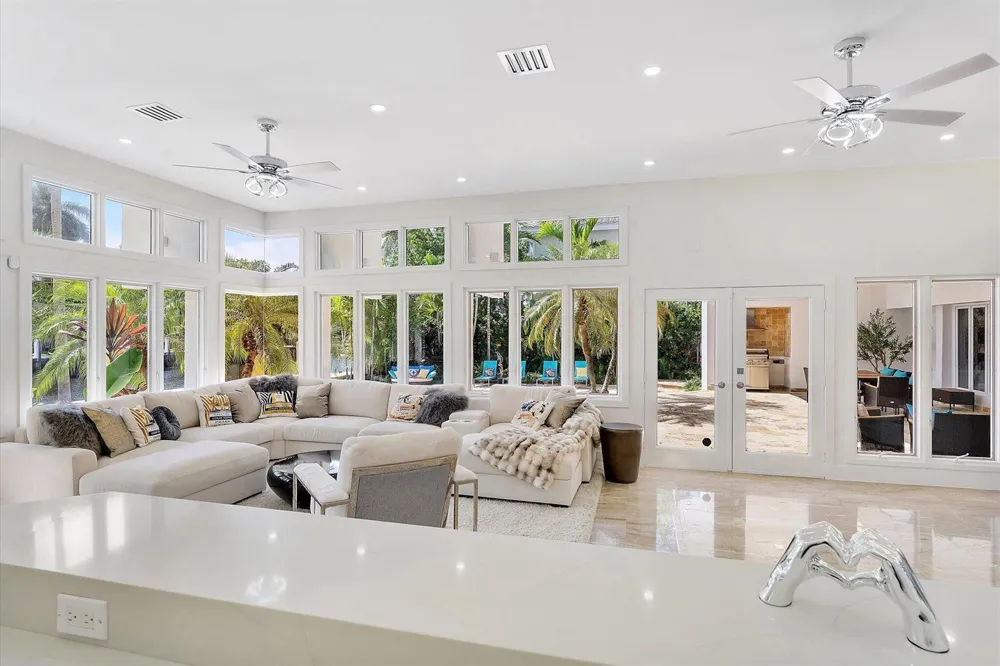 18 Nurmi Drive Fort Lauderdale, FL 33301