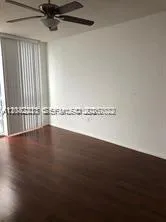 1750 Bayshore Dr #3015 Miami, FL 33132