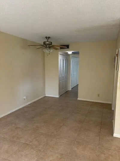 145 Dorchester G West Palm Beach, FL 33417
