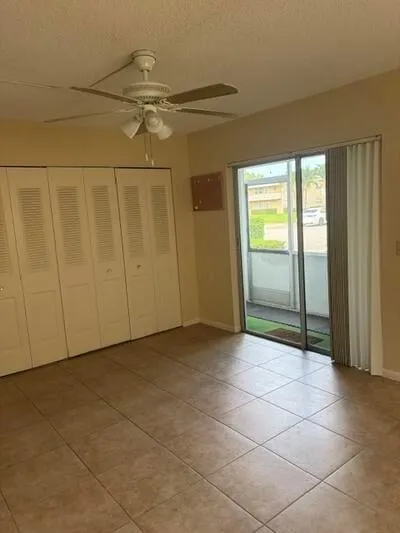 145 Dorchester G West Palm Beach, FL 33417