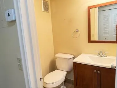 145 Dorchester G West Palm Beach, FL 33417