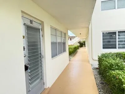 145 Dorchester G West Palm Beach, FL 33417