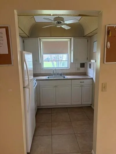 145 Dorchester G West Palm Beach, FL 33417