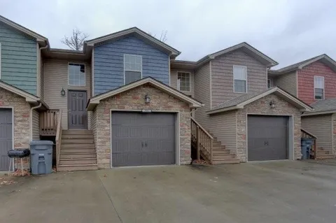 992 Ash Ridge #D