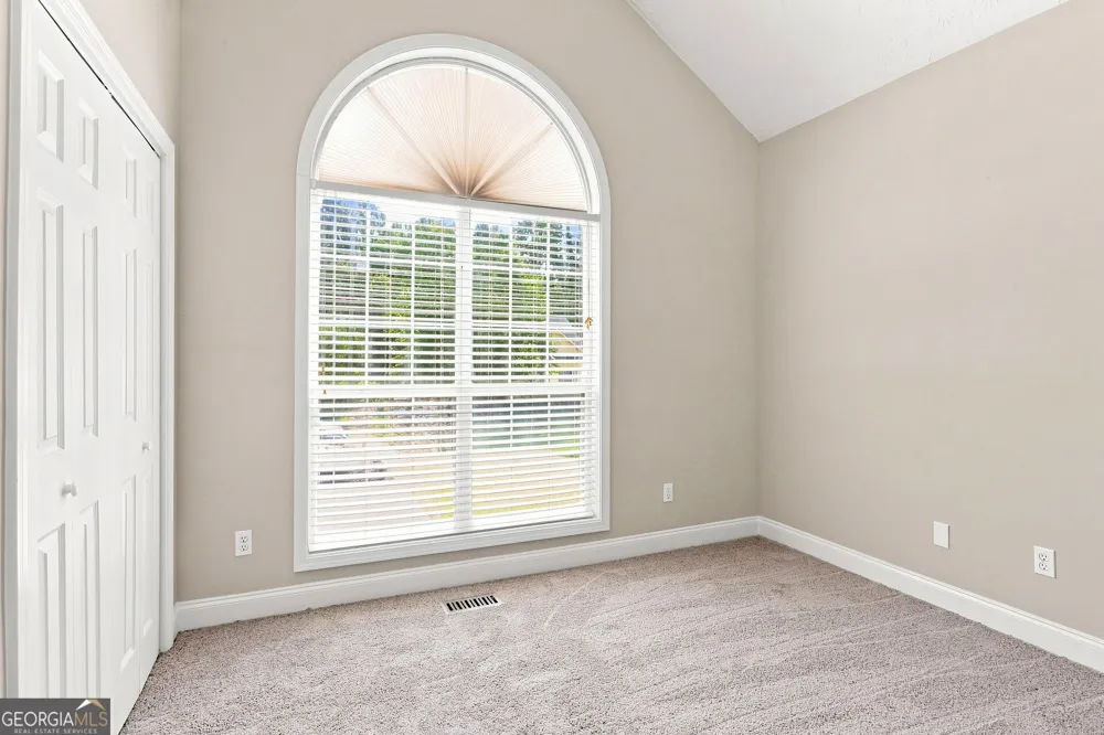 4876 Hunt Club DR Flowery Branch, GA 30542