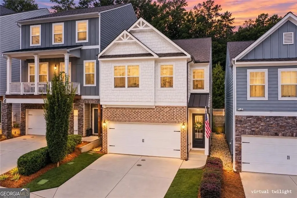 469 Bishop LN Woodstock, GA 30188