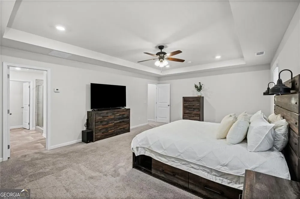 469 Bishop LN Woodstock, GA 30188