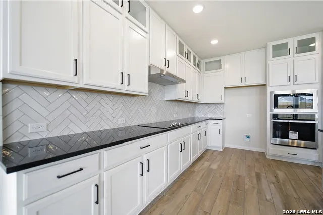164 Richard Drive Castroville, TX 78009