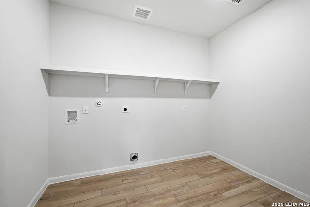 164 Richard Drive Castroville, TX 78009
