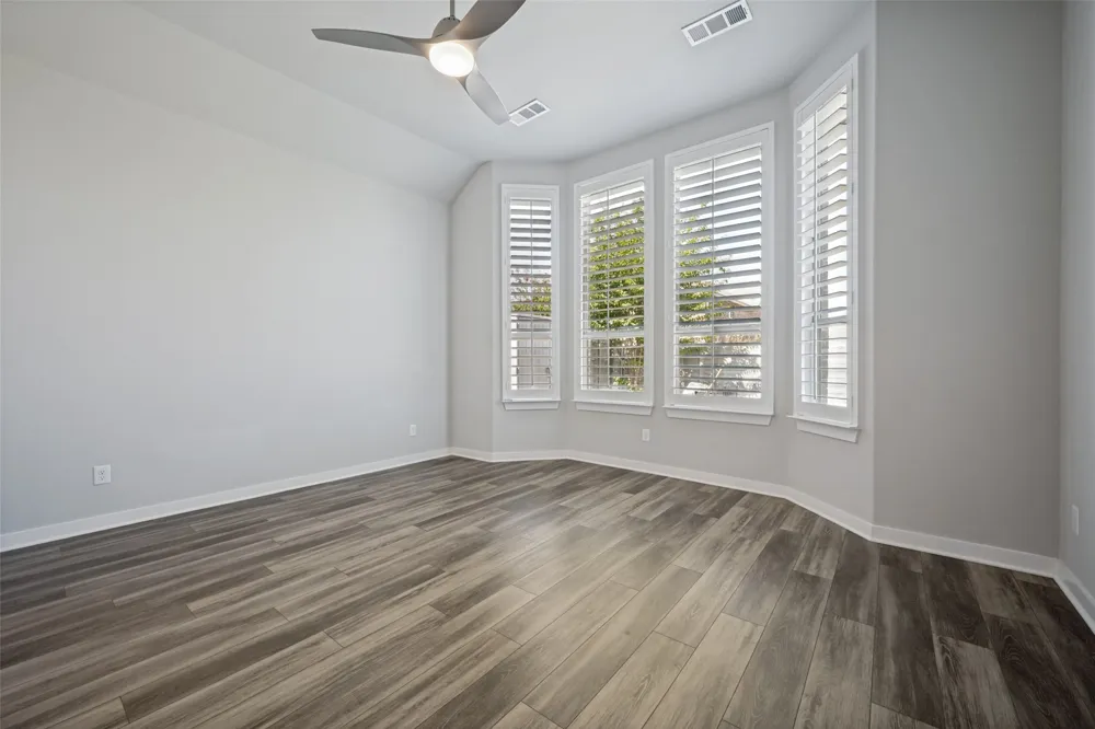 817 Nuthatch Court Argyle, TX 76226