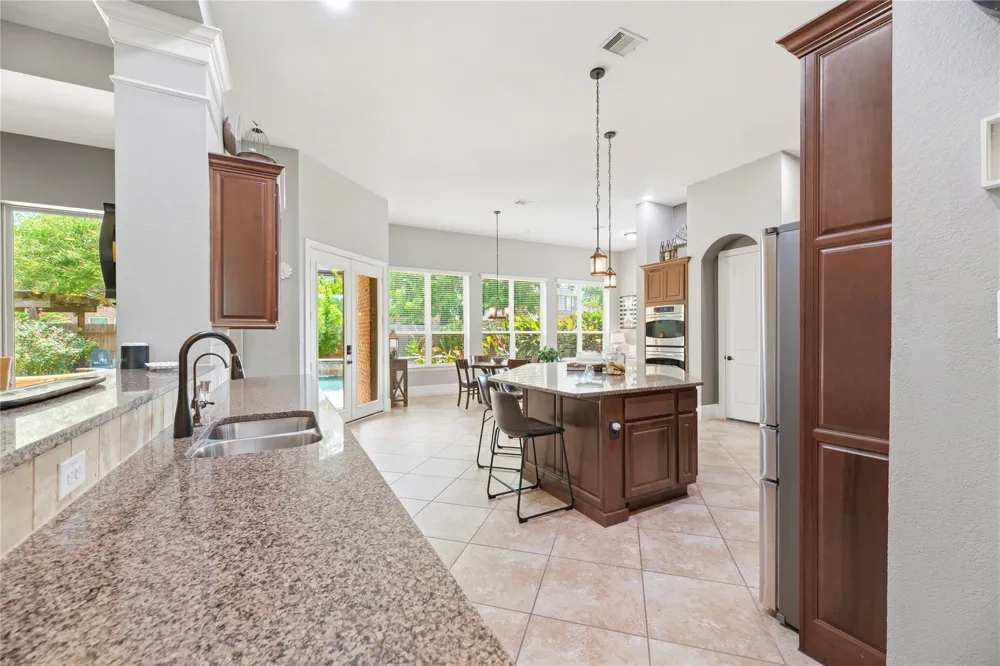 6115 Duke Trail Lane Sugar Land, TX 77479