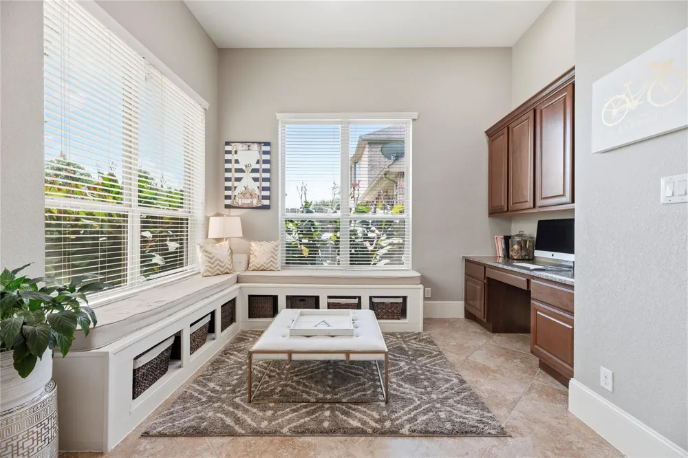 6115 Duke Trail Lane Sugar Land, TX 77479