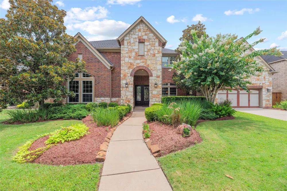 6115 Duke Trail Lane Sugar Land, TX 77479