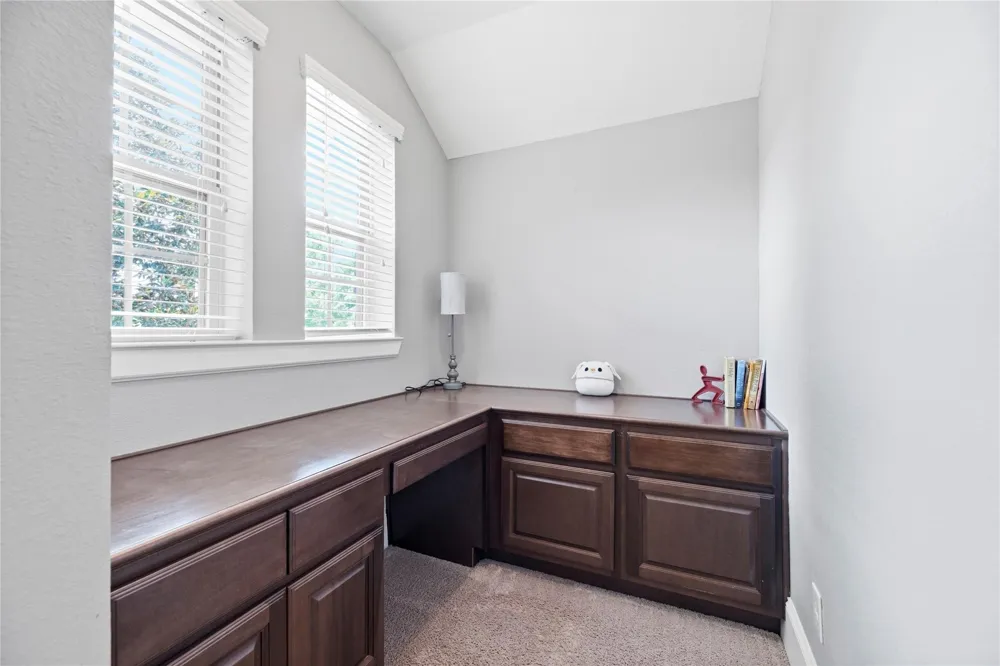 6115 Duke Trail Lane Sugar Land, TX 77479