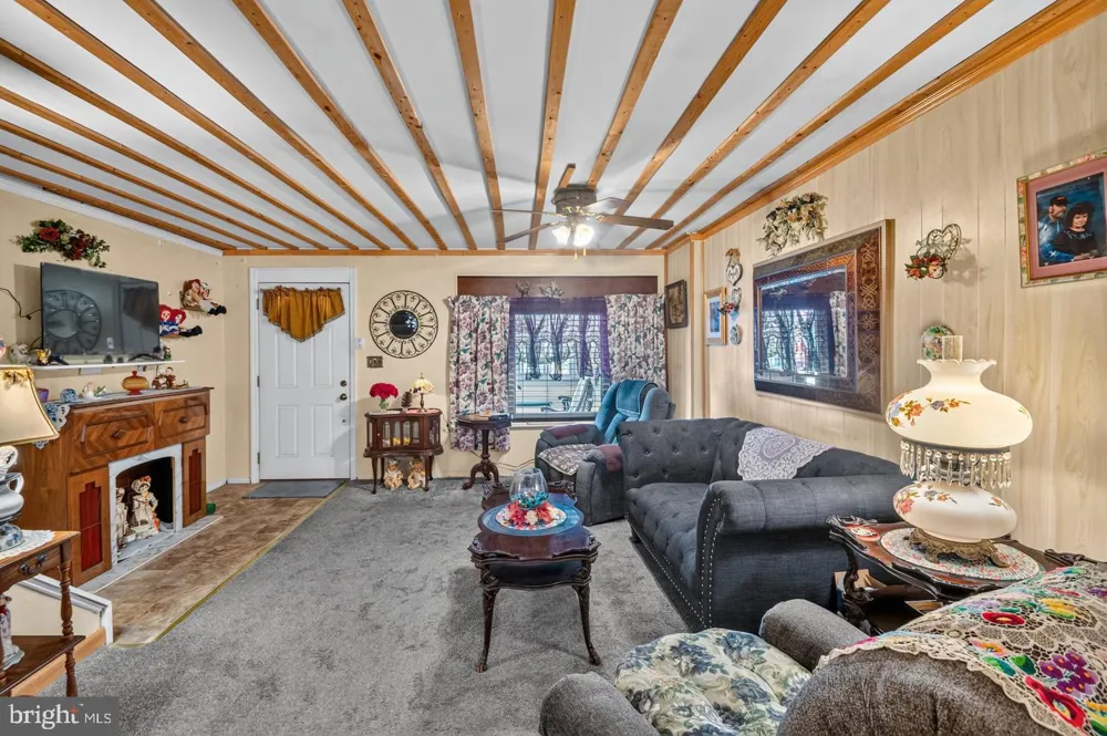 928 DALTON AVENUE Baltimore, MD 21224
