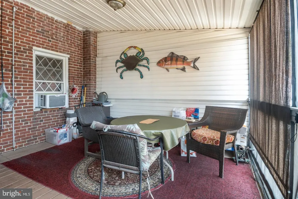928 DALTON AVENUE Baltimore, MD 21224