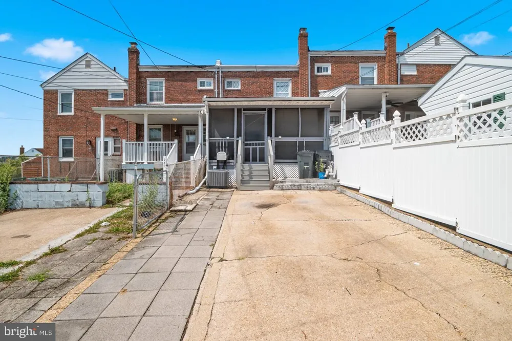 928 DALTON AVENUE Baltimore, MD 21224