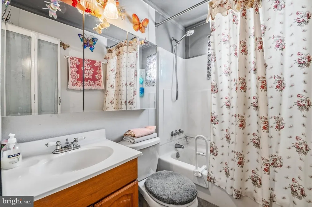 928 DALTON AVENUE Baltimore, MD 21224