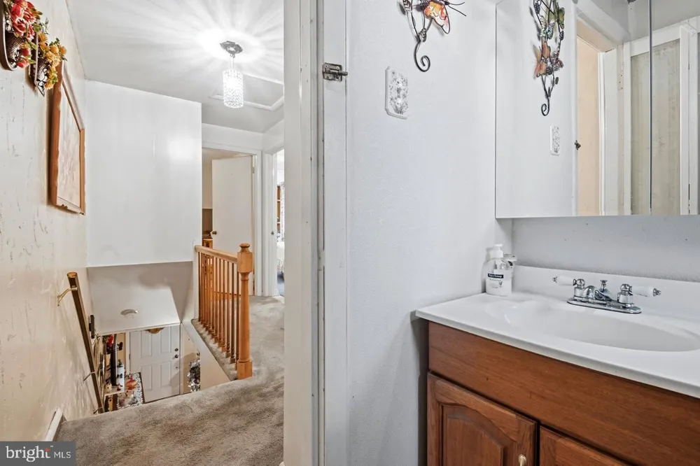 928 DALTON AVENUE Baltimore, MD 21224
