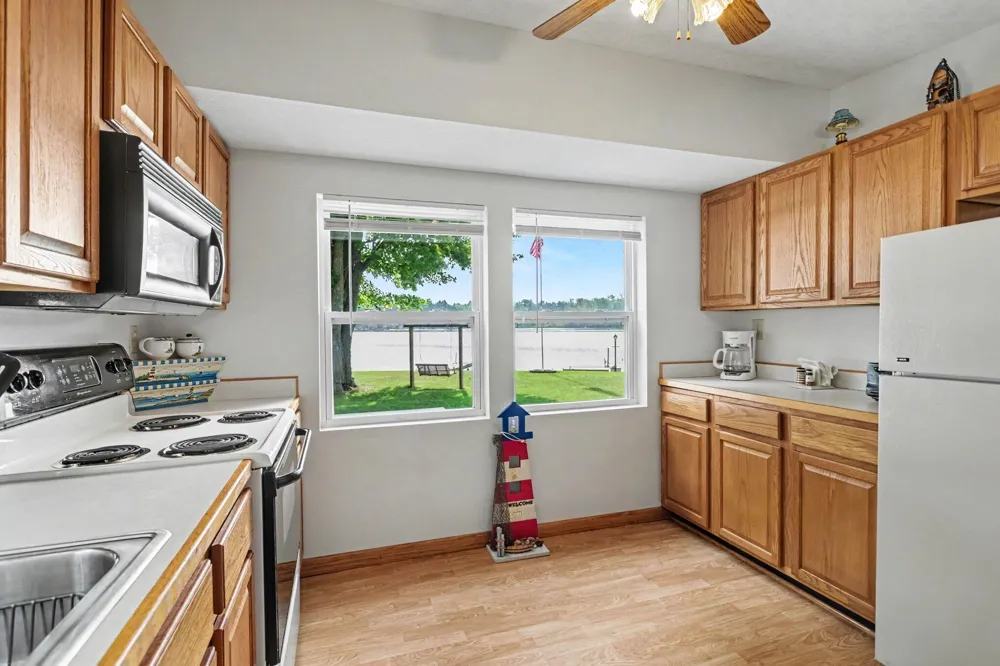 595 Sassafrass Drive Coldwater, MI 49036