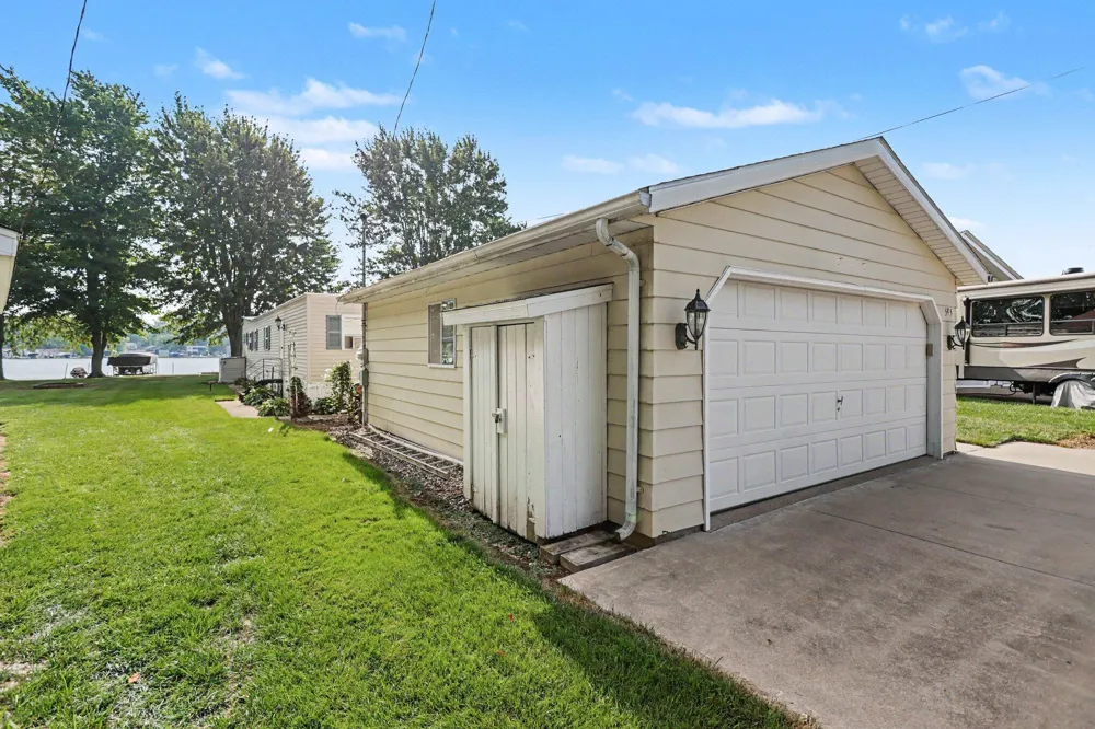 595 Sassafrass Drive Coldwater, MI 49036