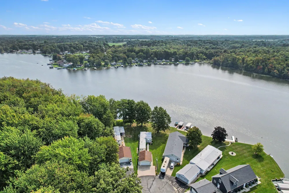 595 Sassafrass Drive Coldwater, MI 49036