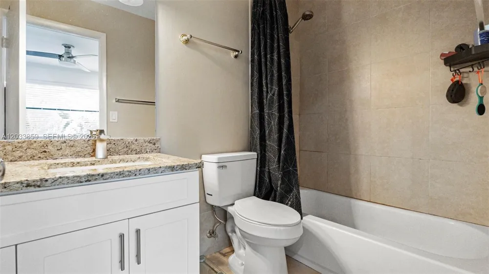 3014 NE 21st Ter Fort Lauderdale, FL 33306