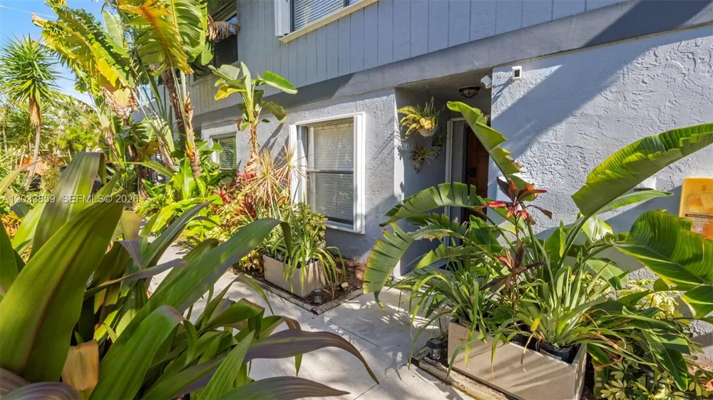 3014 NE 21st Ter Fort Lauderdale, FL 33306