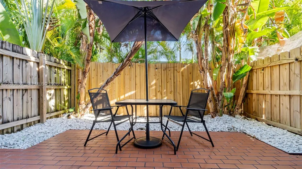 3014 NE 21st Ter Fort Lauderdale, FL 33306