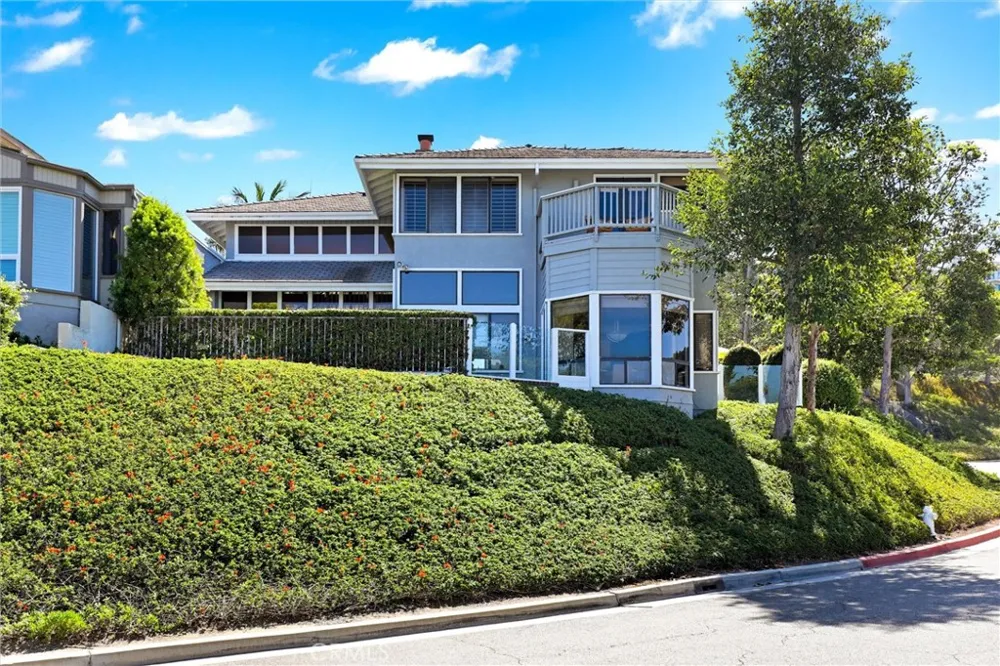 1 Saint Tropez Newport Beach, CA 92660