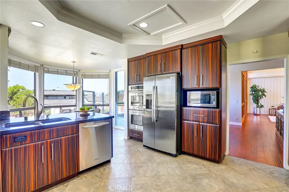 1 Saint Tropez Newport Beach, CA 92660