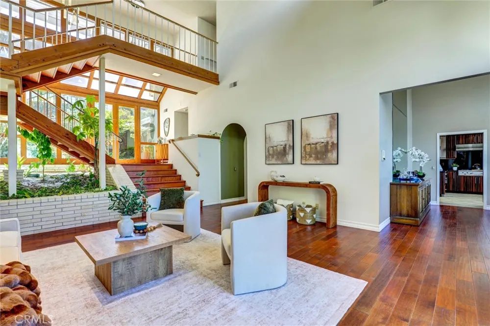1 Saint Tropez Newport Beach, CA 92660