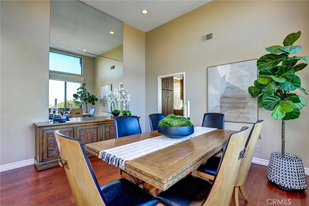 1 Saint Tropez Newport Beach, CA 92660